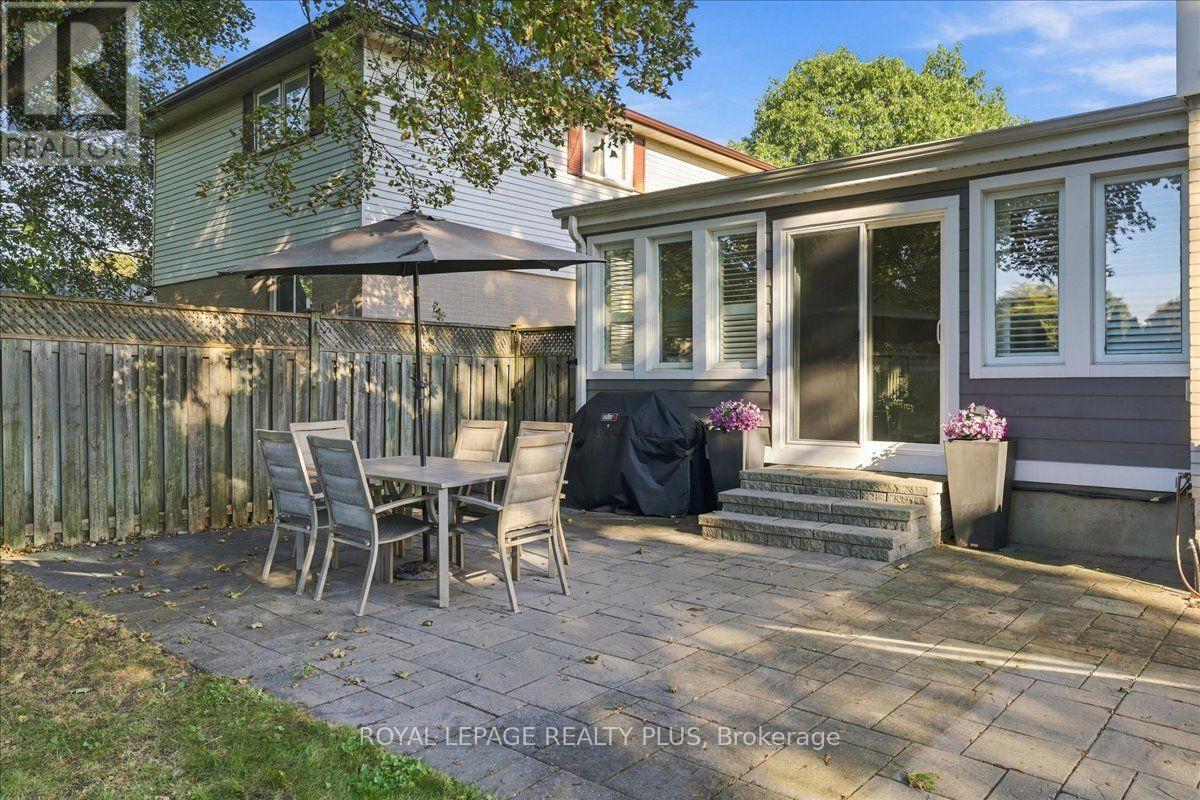 1865 Barsuda Drive, Mississauga, Ontario  L5J 1V3 - Photo 24 - W13847824
