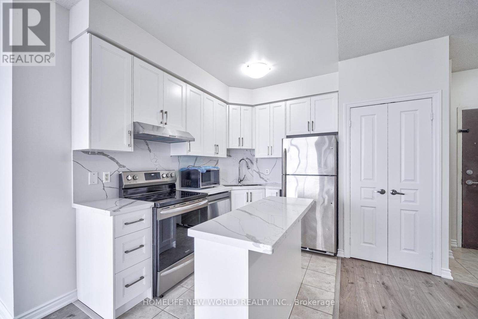 2209 - 225 Webb Drive, Mississauga, Ontario  L5B 4P2 - Photo 6 - W13847856