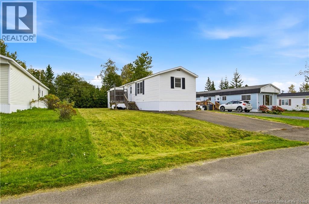 90 Eastwood Street Fredericton New Brunswick Canada E3B6P6 1
