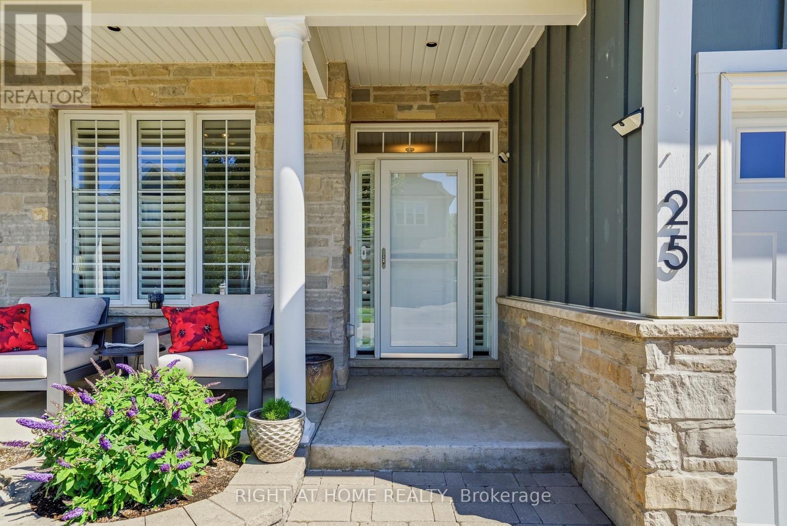 25 Riesling Drive, Niagara-On-The-Lake, Ontario  L0S 1J0 - Photo 8 - X13847720
