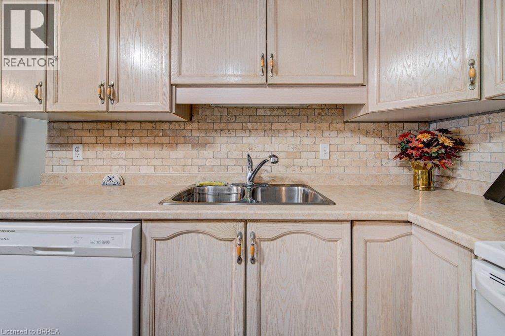 48c Harris Avenue, Brantford, Ontario  N3R 2E9 - Photo 13 - 40865662