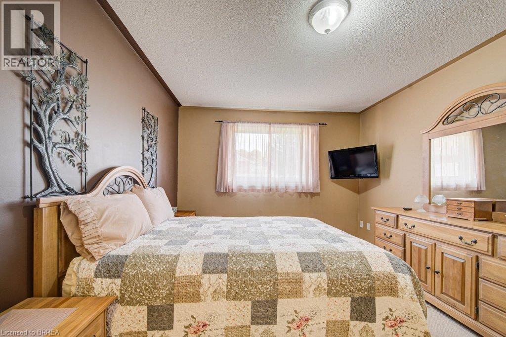 48c Harris Avenue, Brantford, Ontario  N3R 2E9 - Photo 25 - 40865662