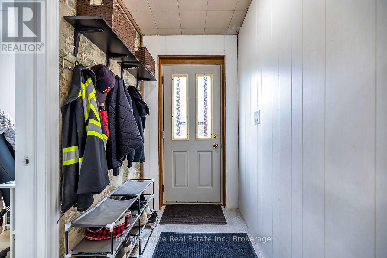 4045 Highway 2, Clarington, Ontario L1B 0R4 - Photo 4 - E13847998