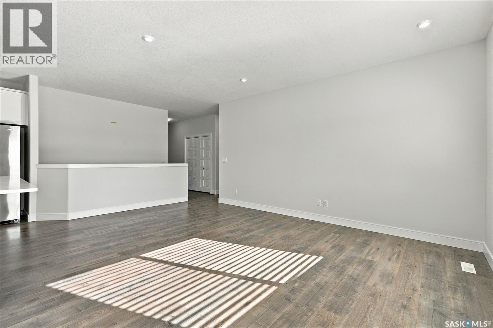202 1200 Parr Hill Drive, Martensville, Saskatchewan  S0K 2T1 - Photo 7 - SK050049