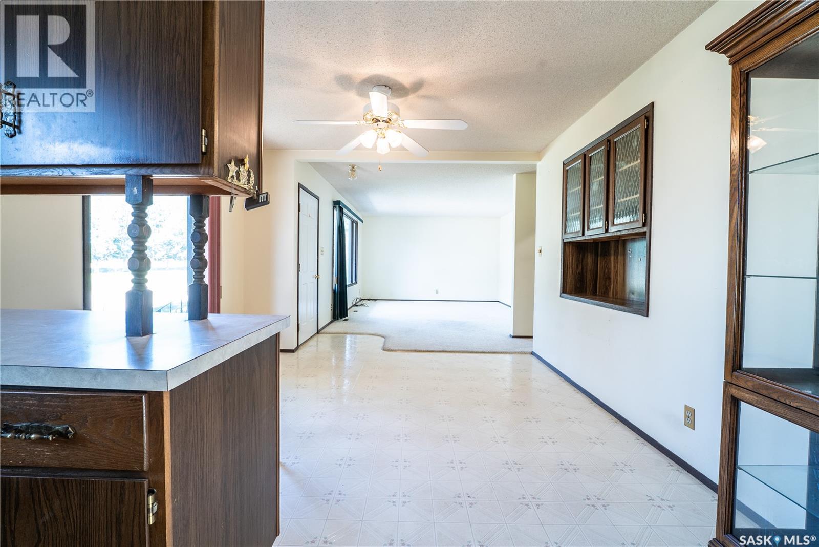 219 Railway Avenue W, Blaine Lake, Saskatchewan  S0J 0J0 - Photo 4 - SK050010