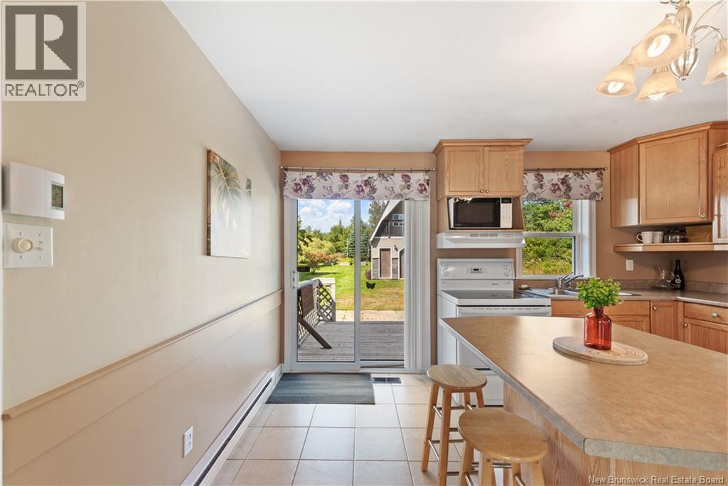 3281 Mountain Road, Lutes Mountain, New Brunswick  E1G 2X3 - Photo 11 - NB147327