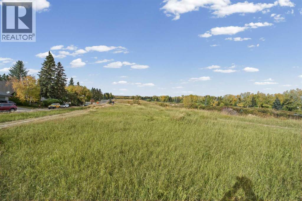 60 Silverview Way NW