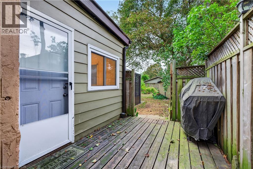21 Brock Street N, Dundas, Ontario  L9H 3A6 - Photo 45 - 40865985