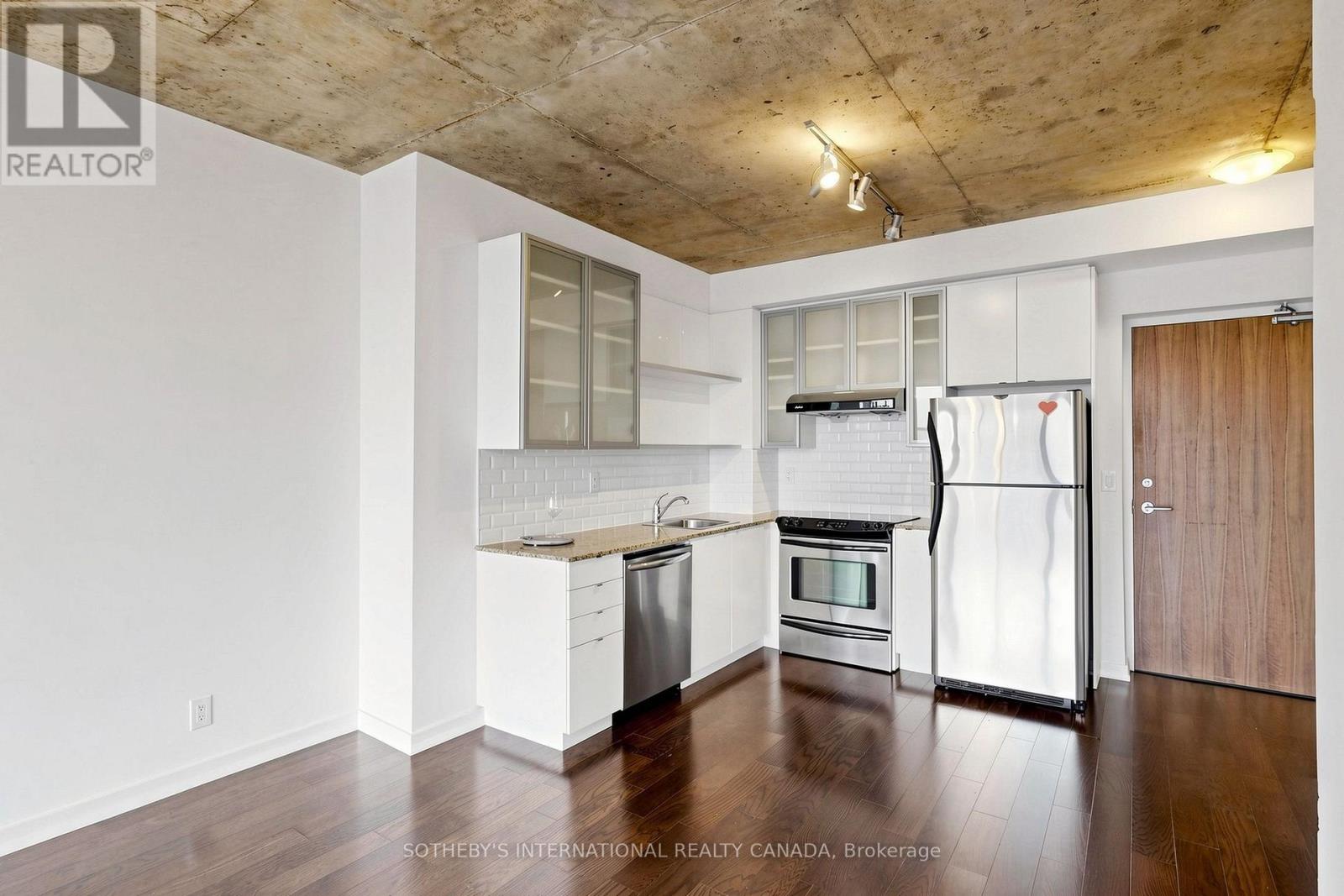 2207 - 33 Lombard Street, Toronto, Ontario  M5C 3H8 - Photo 10 - C13847926