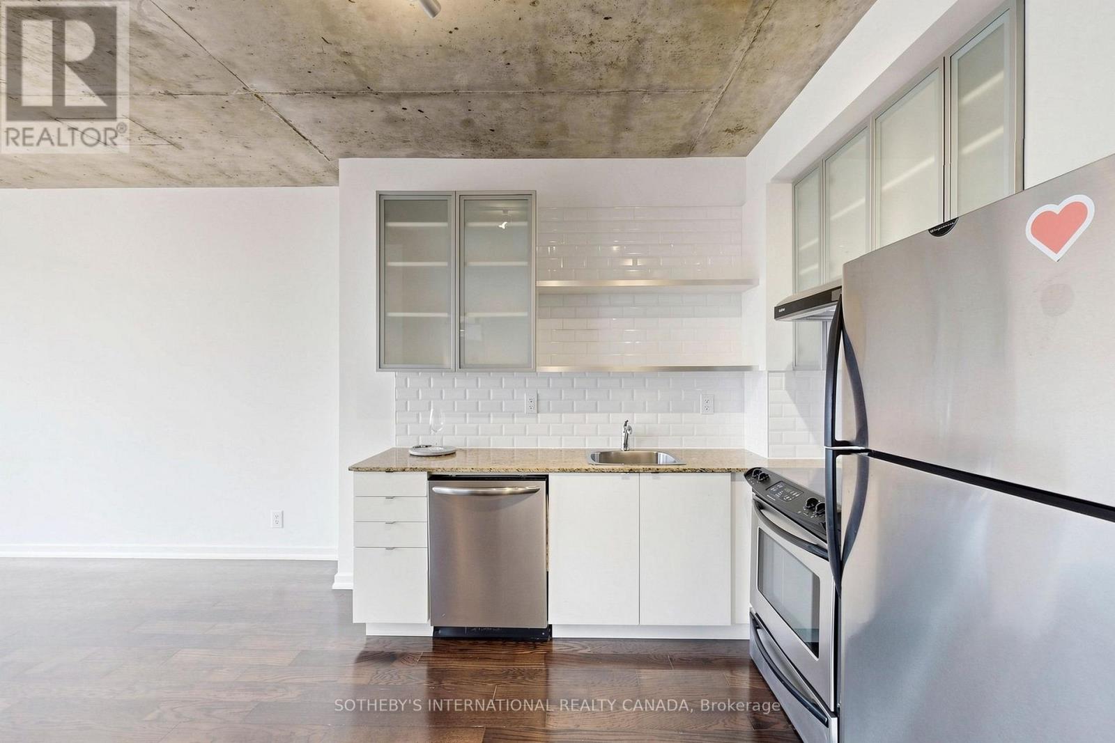 2207 - 33 Lombard Street, Toronto, Ontario  M5C 3H8 - Photo 12 - C13847926