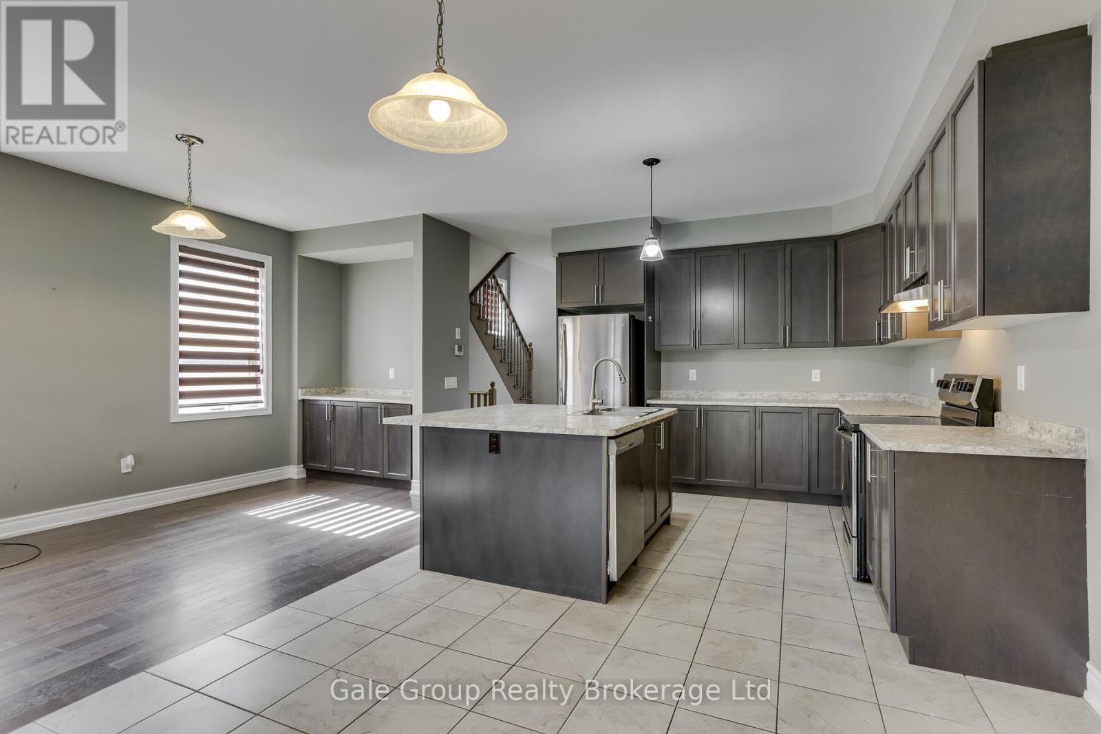 118 Huntingford Trail W, Woodstock, Ontario N4T 0M3 - Photo 16 - X13848000