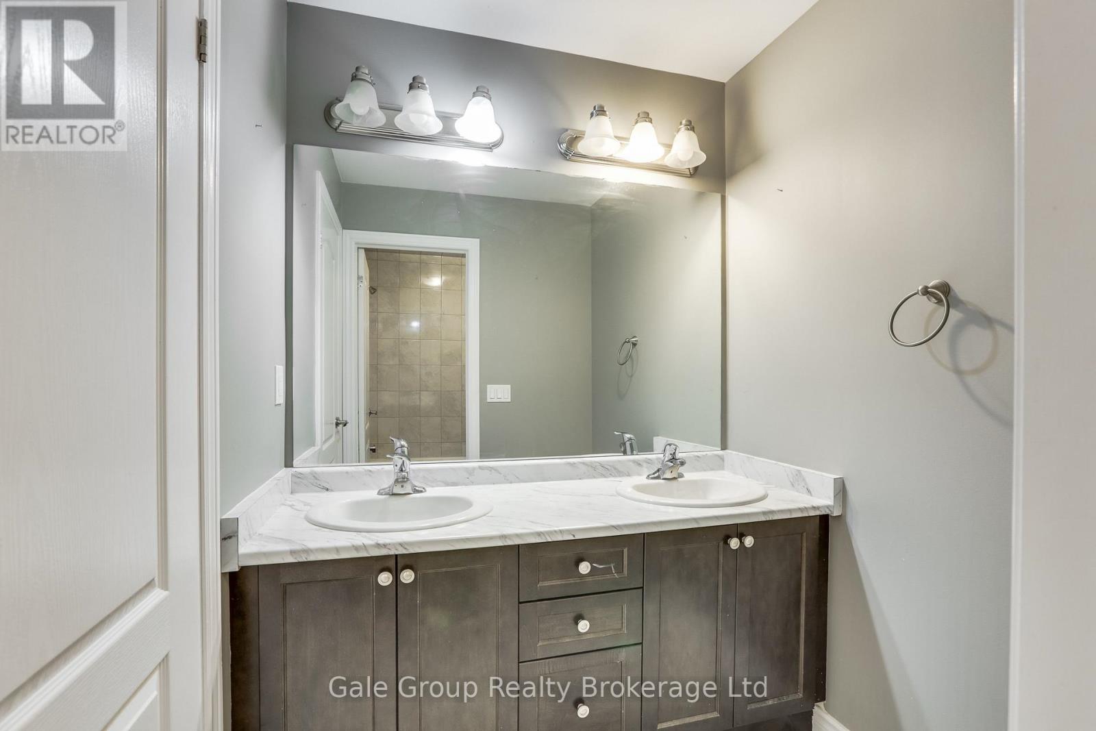 118 Huntingford Trail W, Woodstock, Ontario N4T 0M3 - Photo 30 - X13848000