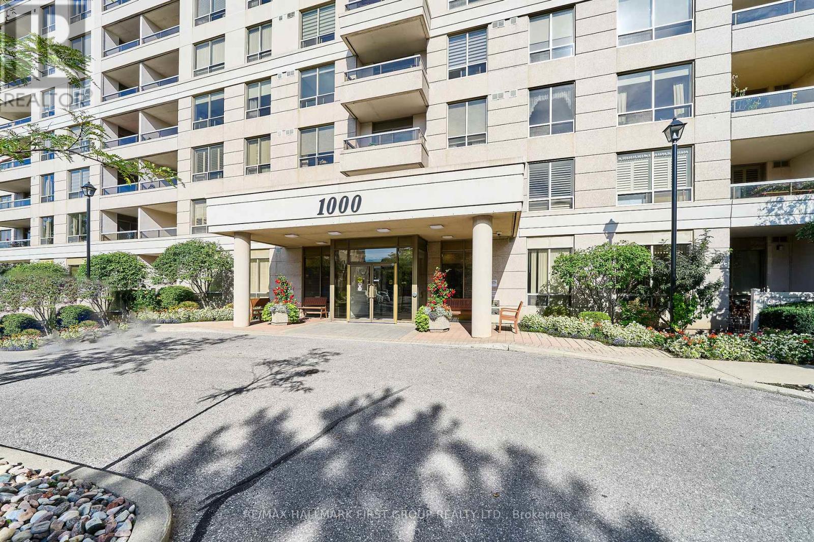 1411 - 1000 The Road N, Pickering, Ontario  L1V 6V4 - Photo 3 - E13847932