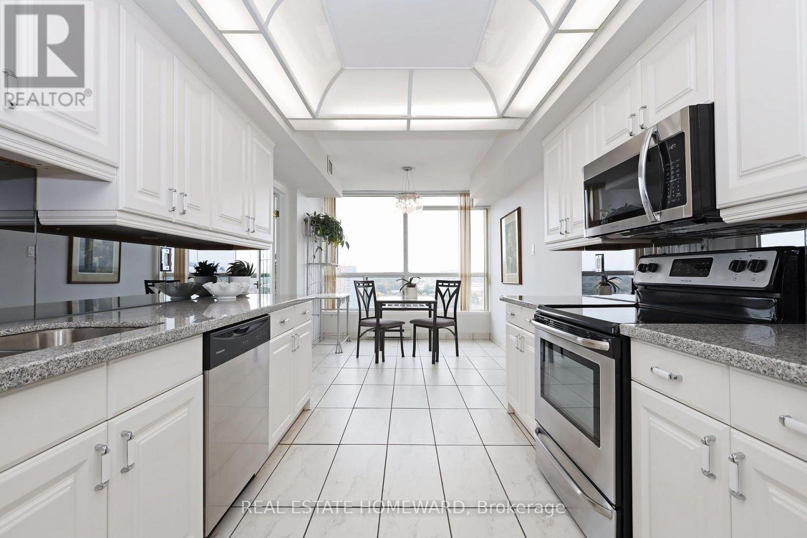 1913 - 4725 Sheppard Avenue E, Toronto, Ontario  M1S 5B2 - Photo 10 - E13847964
