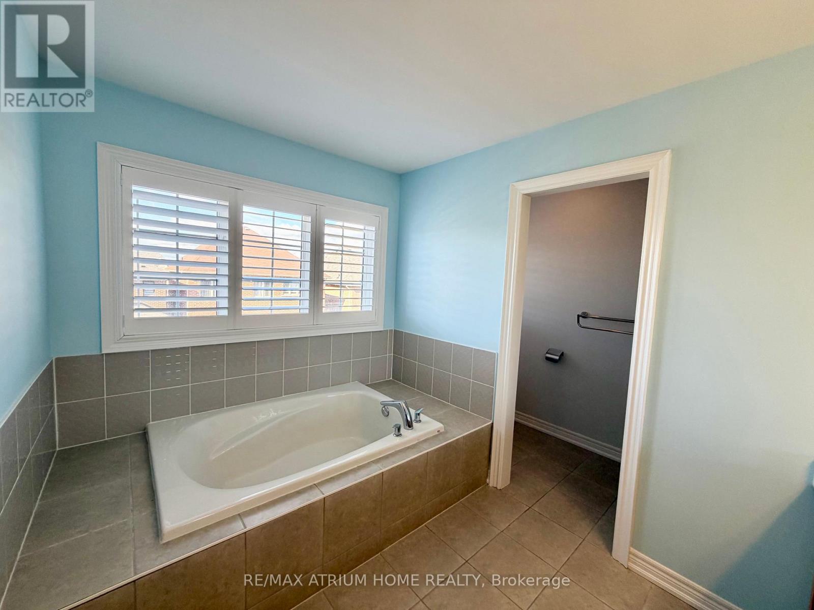 22 Duggan Street, Aurora, Ontario  L4G 0Y9 - Photo 23 - N13847892