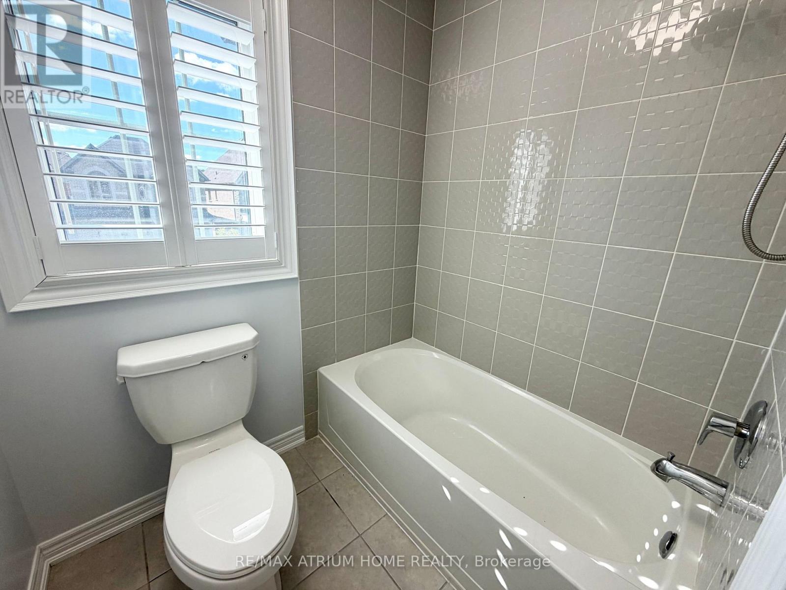 22 Duggan Street, Aurora, Ontario  L4G 0Y9 - Photo 30 - N13847892