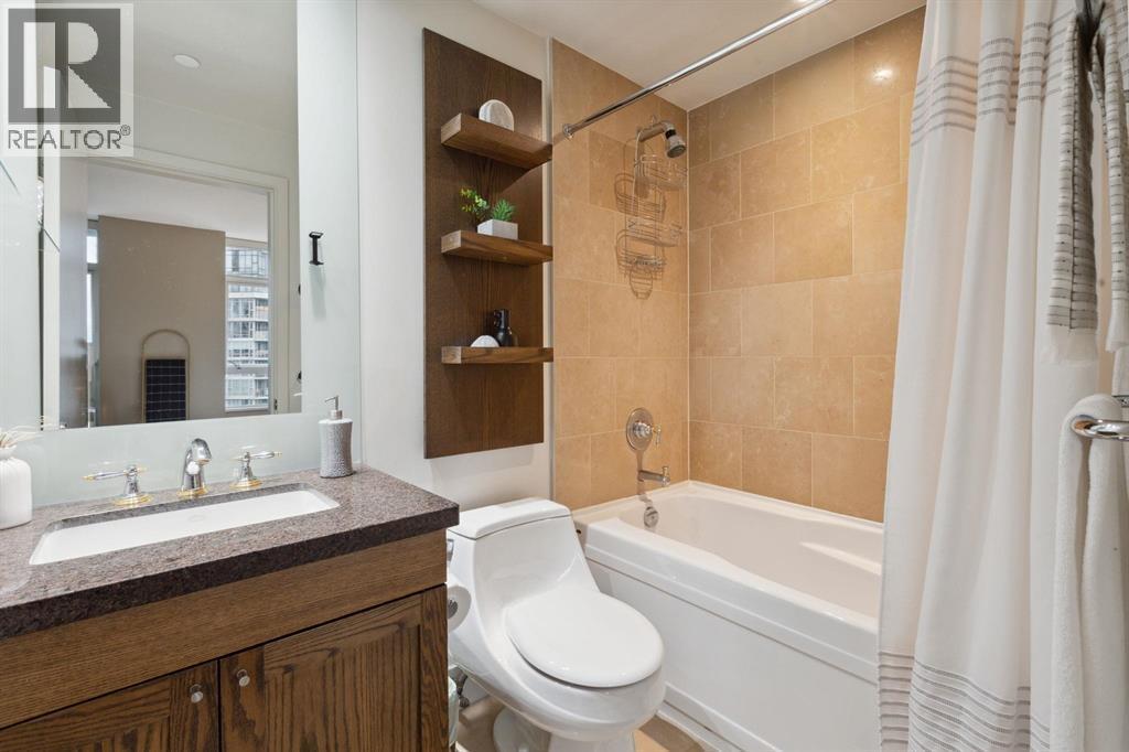 220X 1483 HOMER STREET