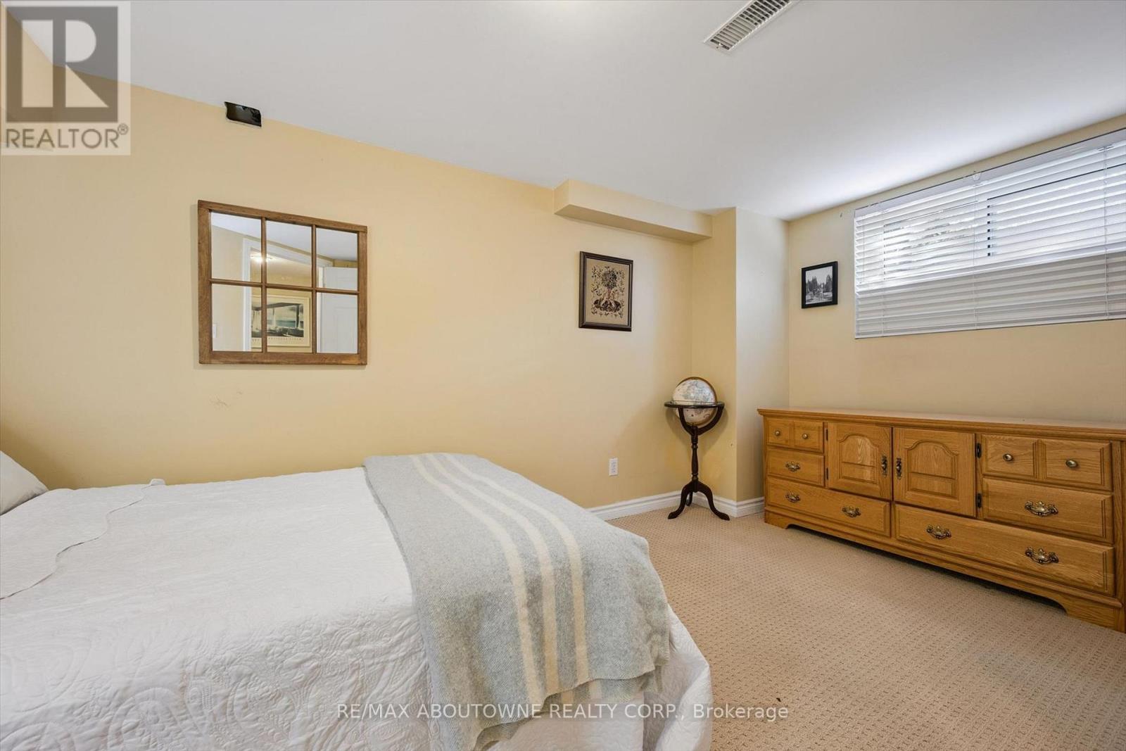 2397 Ennerdale Road, Oakville, Ontario  L6H 6N5 - Photo 33 - W13847914