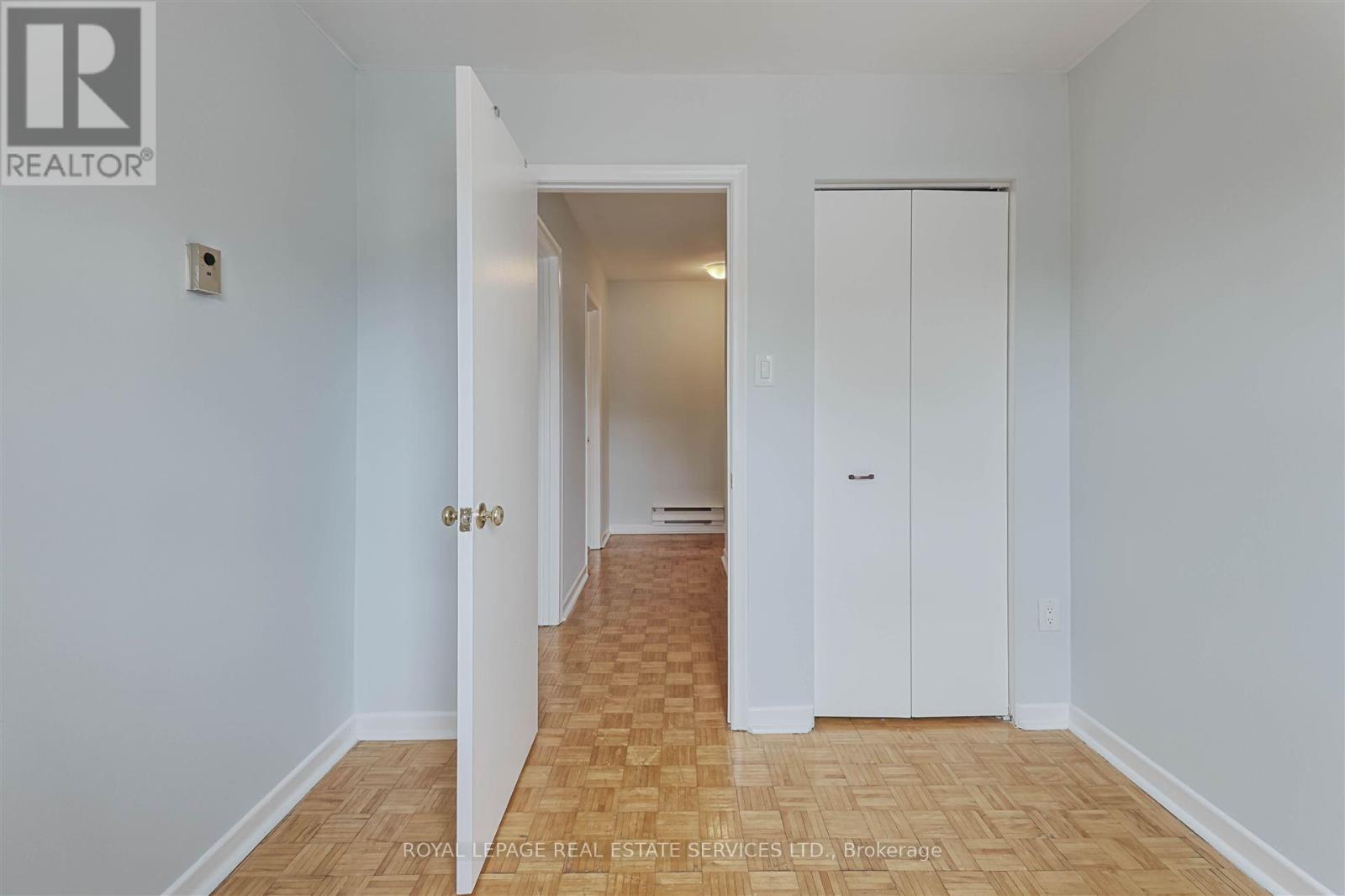 Back - 2875 Bloor Street W, Toronto, Ontario  M8X 1B3 - Photo 11 - W13847918