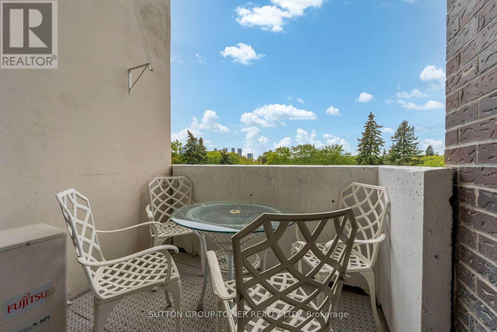 319 - 35 Ormskirk Avenue, Toronto, Ontario  M6S 1A8 - Photo 23 - W13848038