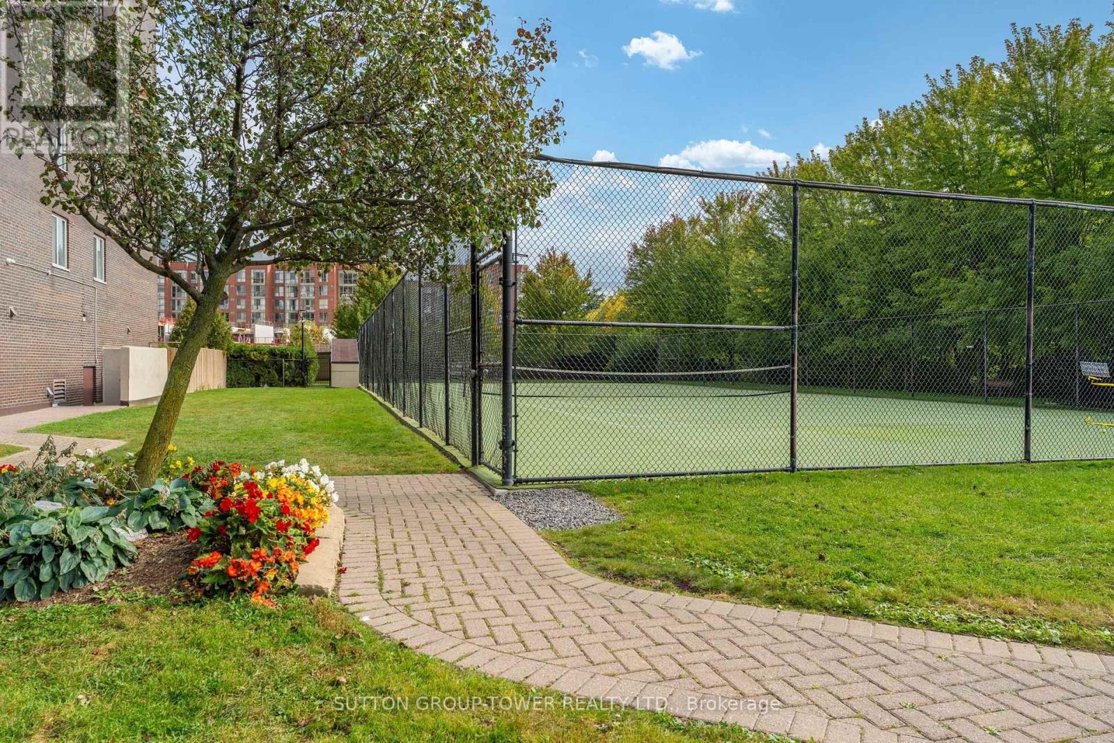 319 - 35 Ormskirk Avenue, Toronto, Ontario  M6S 1A8 - Photo 31 - W13848038