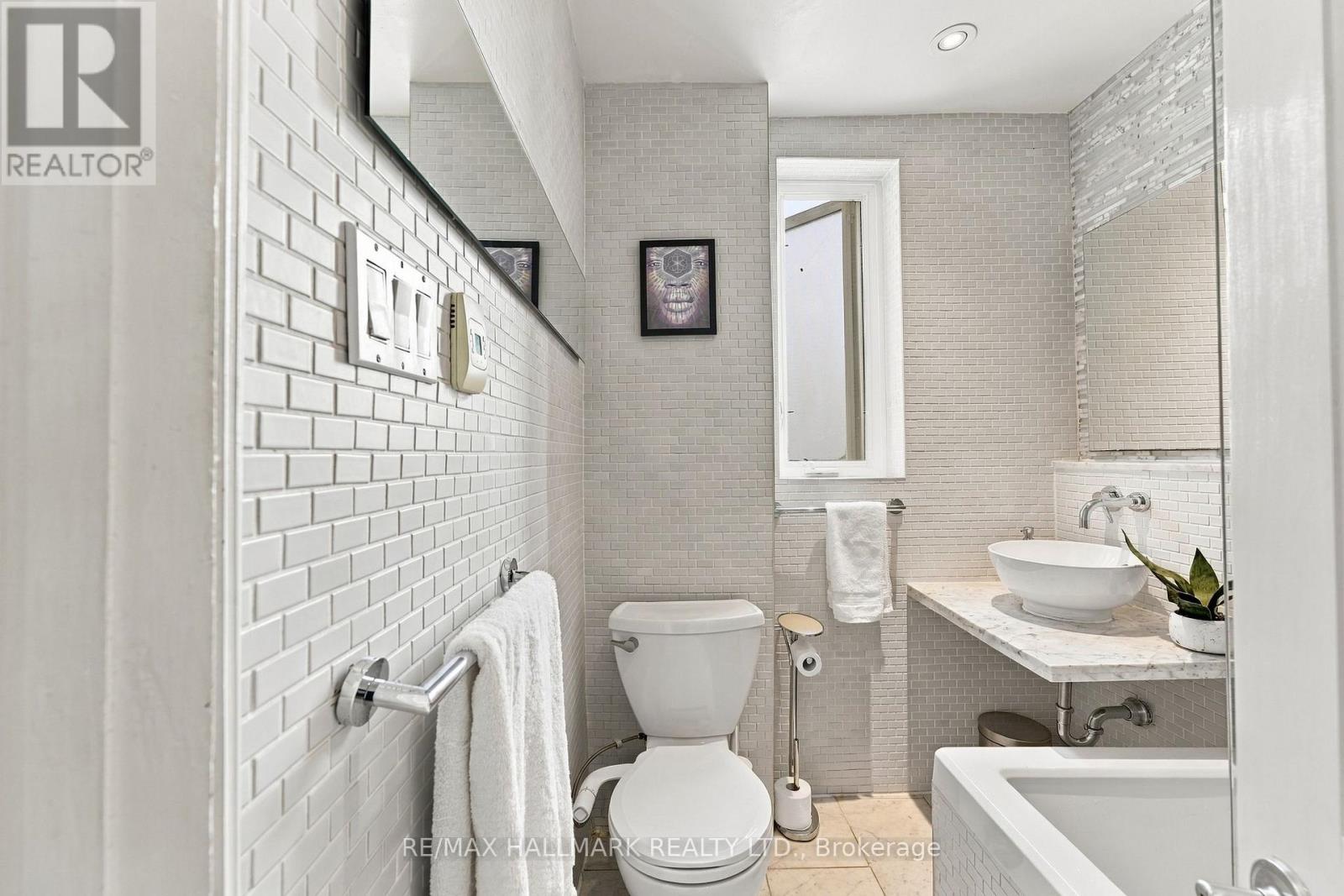 31 Wright Avenue, Toronto, Ontario  M6R 1K9 - Photo 25 - W13848062
