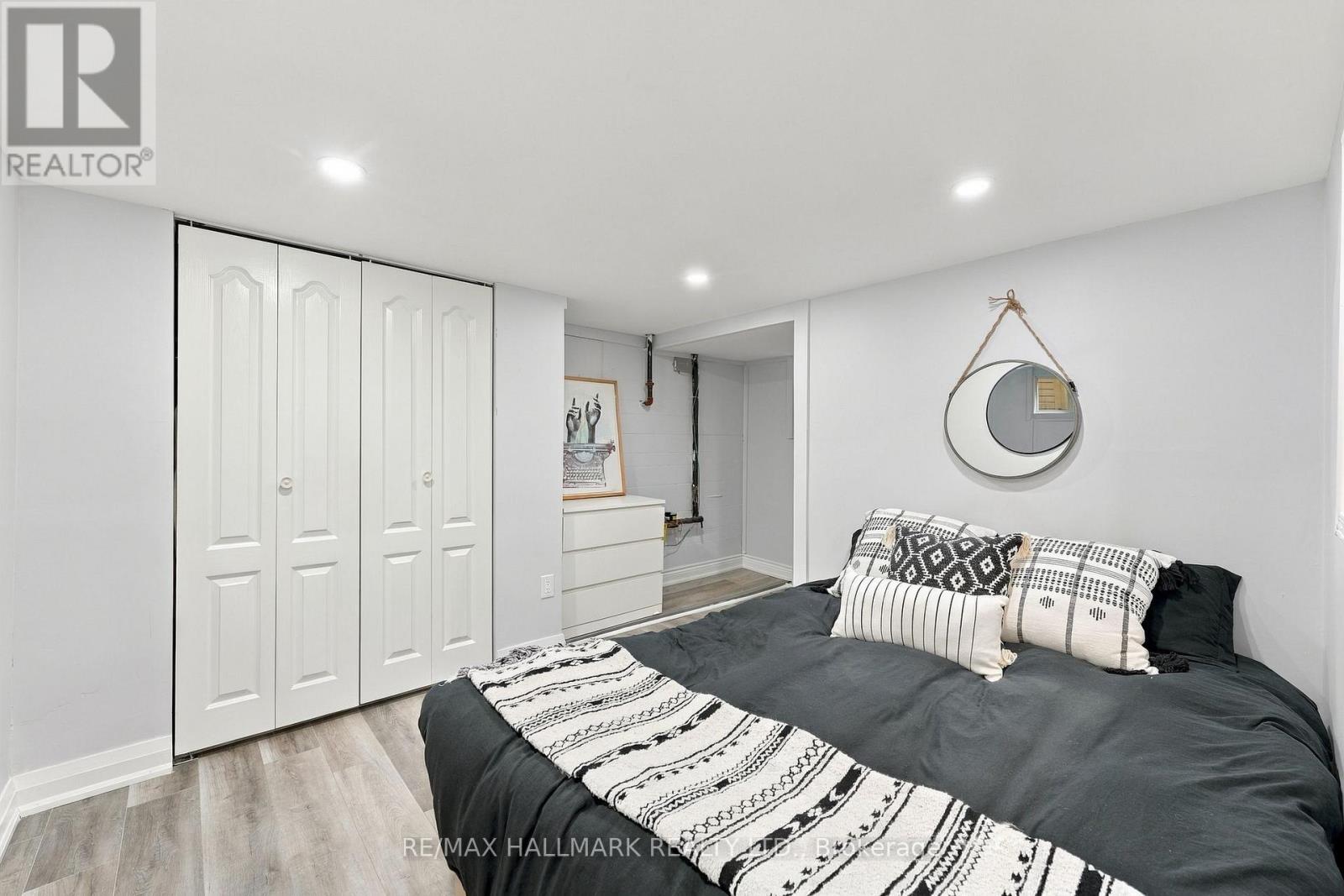 31 Wright Avenue, Toronto, Ontario  M6R 1K9 - Photo 35 - W13848062