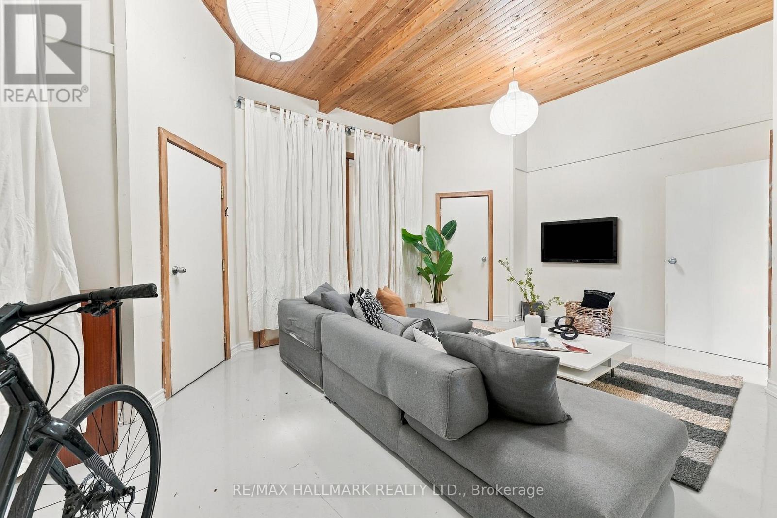 31 Wright Avenue, Toronto, Ontario  M6R 1K9 - Photo 44 - W13848062