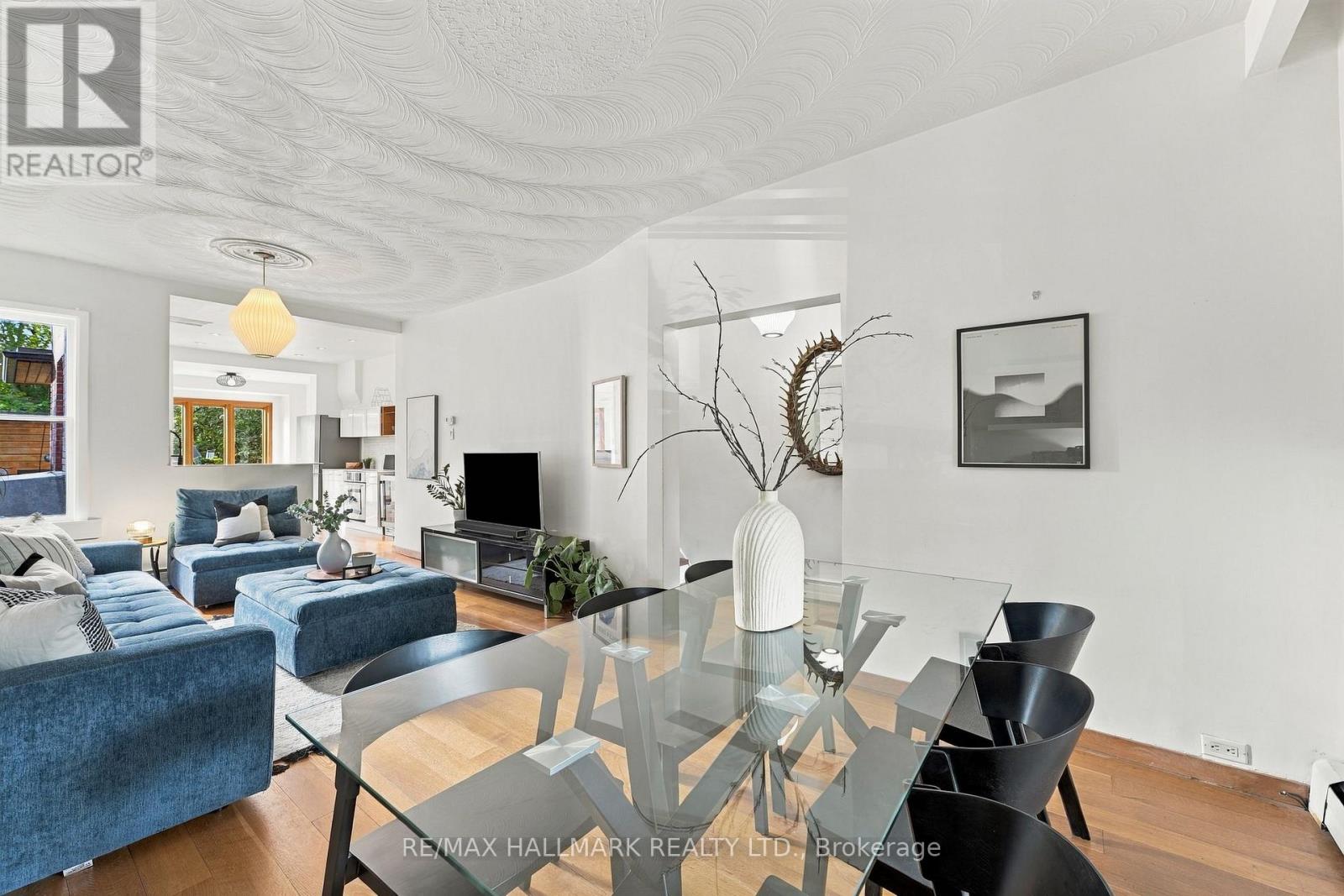 31 Wright Avenue, Toronto, Ontario  M6R 1K9 - Photo 7 - W13848062