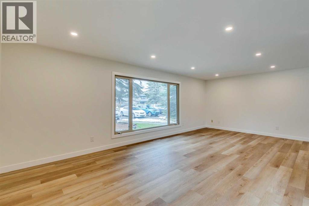 47 Midvalley Rise SE
