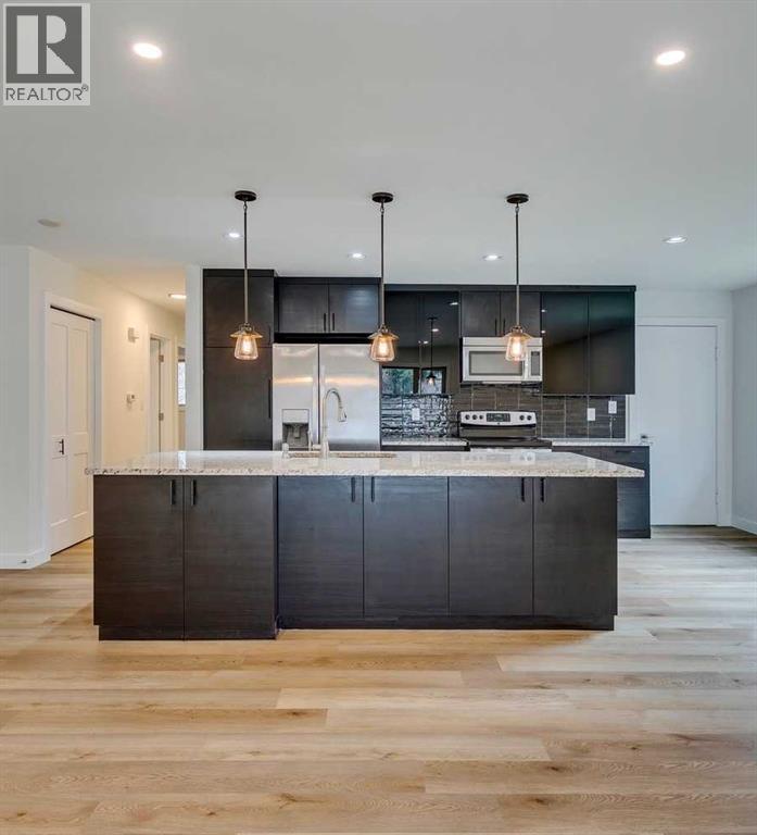 47 Midvalley Rise SE