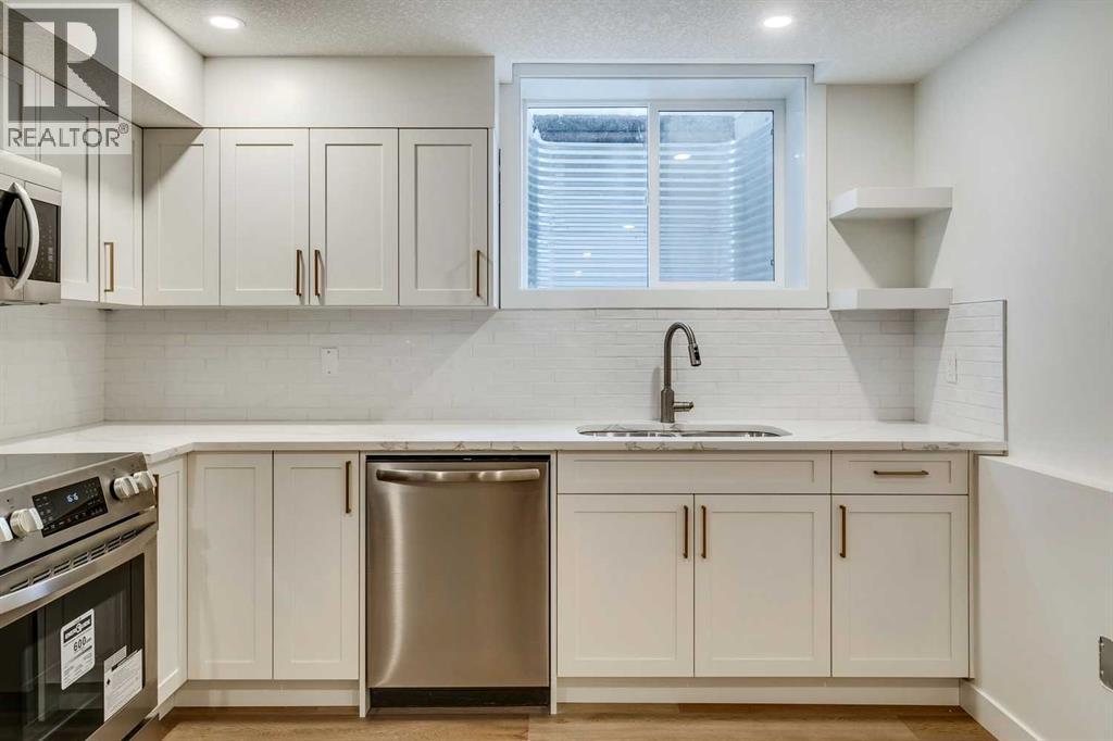 47 Midvalley Rise SE