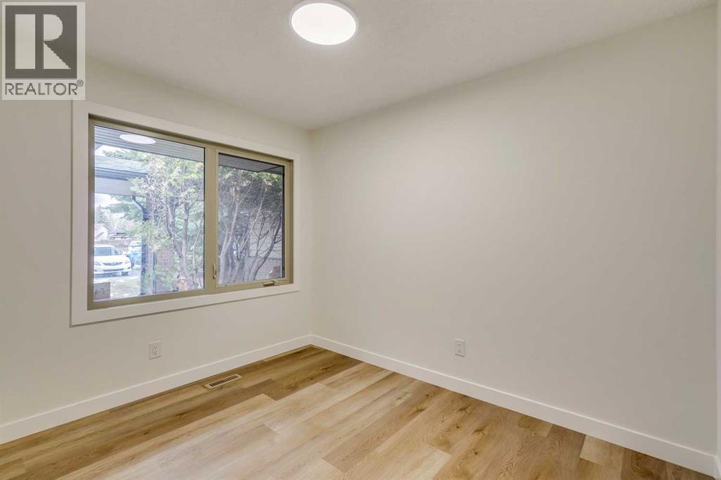 47 Midvalley Rise SE