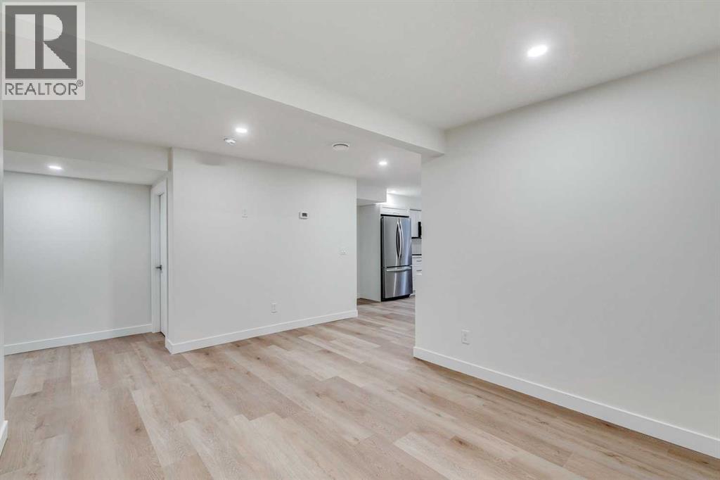 47 Midvalley Rise SE