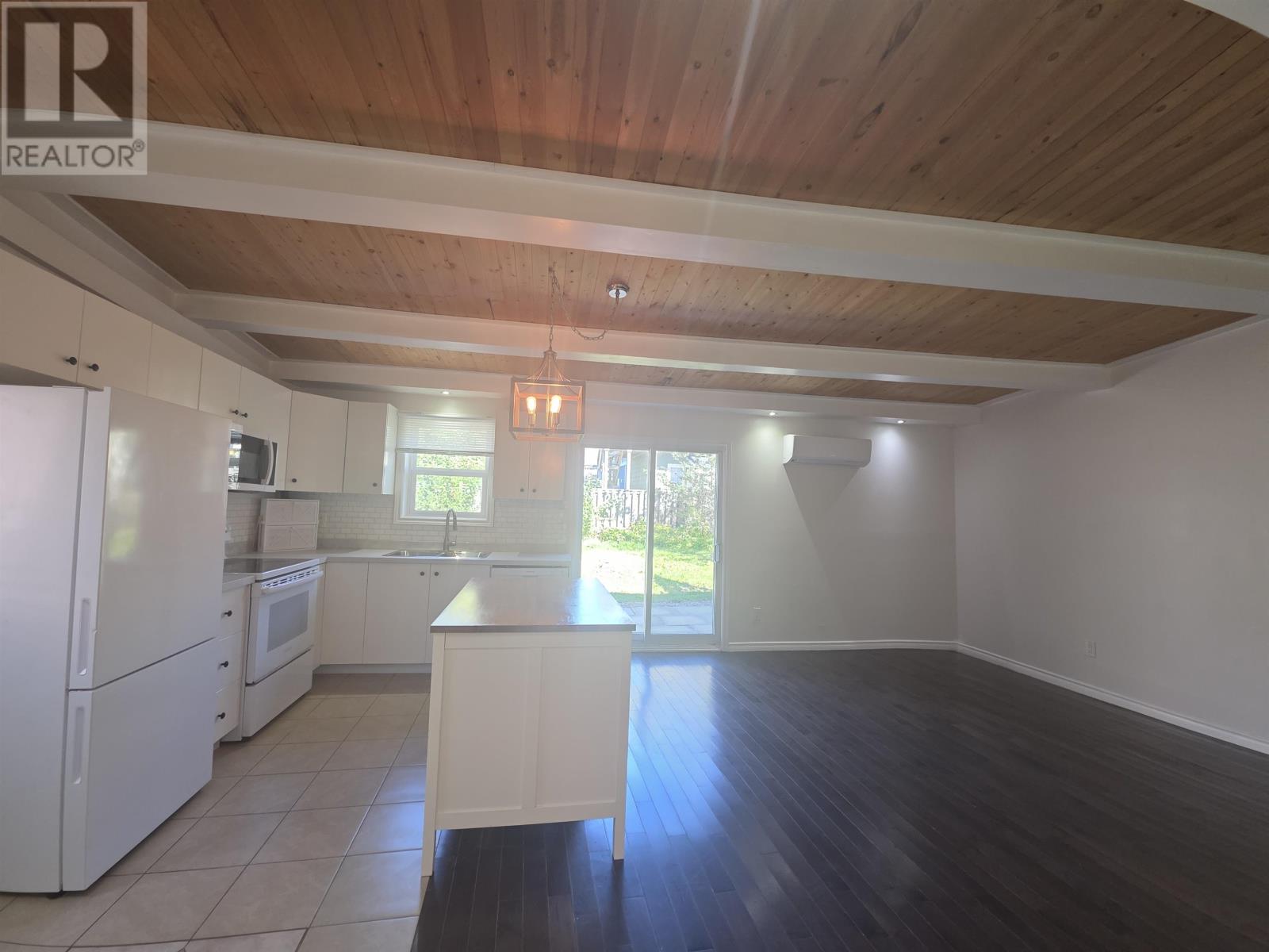 30-32 Spring Park Road, Charlottetown, Prince Edward Island  C1A 3X8 - Photo 20 - 202624786