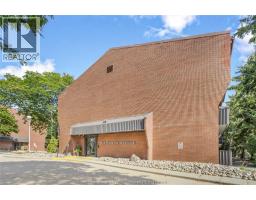955 GRAND AVENUE West Unit# 208, Chatham, Ontario