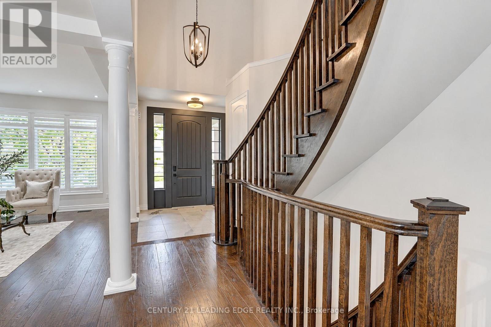 18 Pheasant Drive, Richmond Hill, Ontario  L4E 0T5 - Photo 6 - N13847524