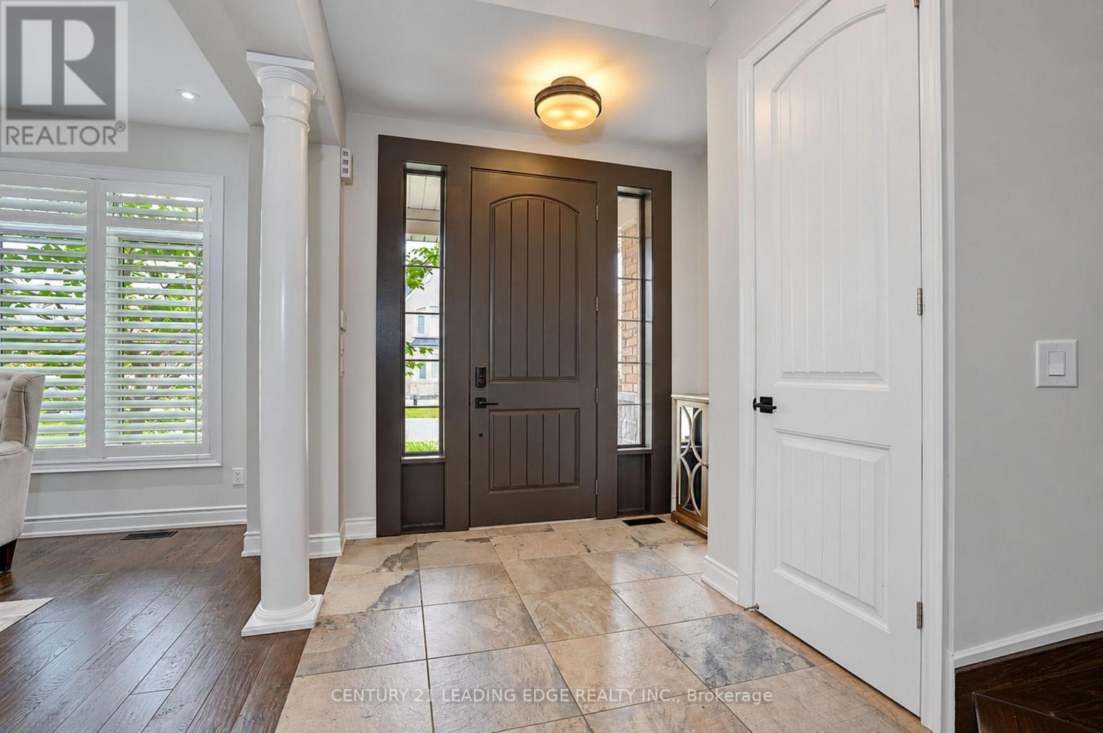 18 Pheasant Drive, Richmond Hill, Ontario  L4E 0T5 - Photo 5 - N13847524