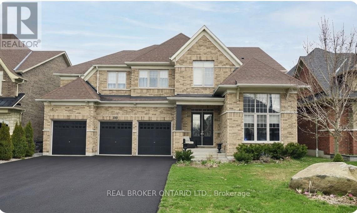 100 TRAIL BOULEVARD, Springwater, Ontario