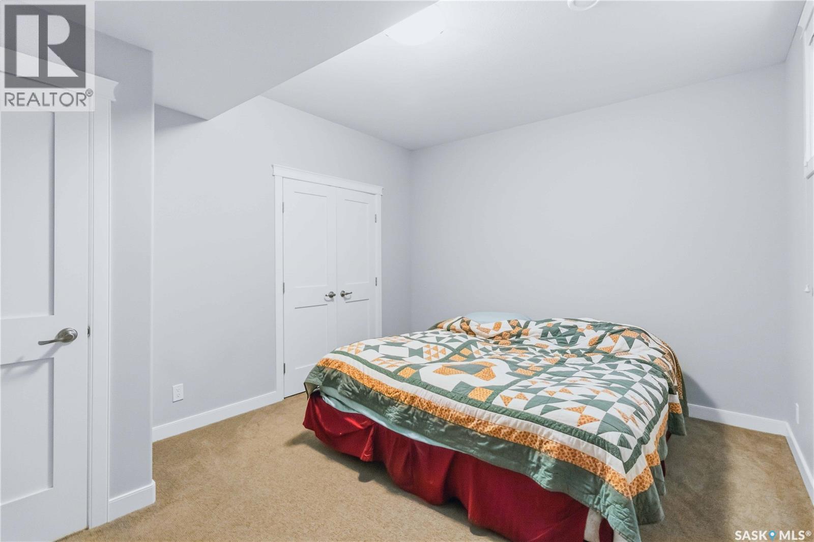 738 4th Street E, Saskatoon, Saskatchewan  S7H 1K2 - Photo 11 - SK050001