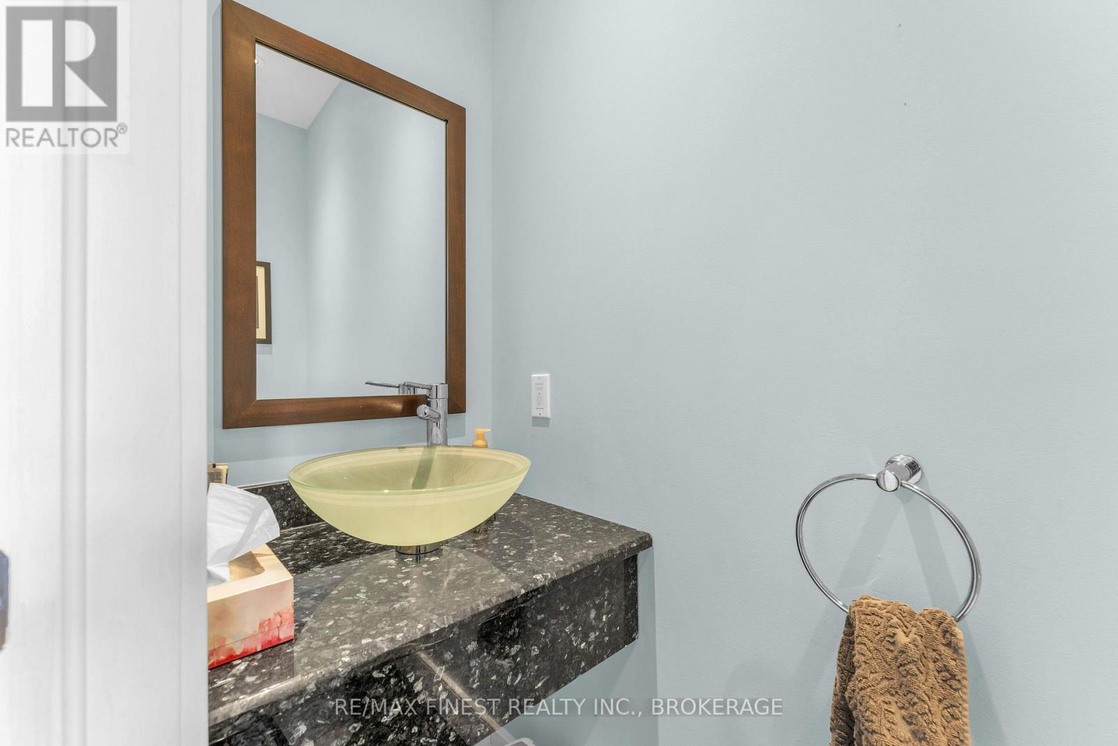 141 Benjamin Court, Loyalist, Ontario  K7N 2A2 - Photo 6 - X13848502