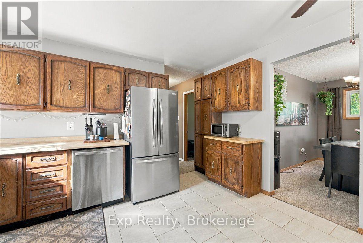 804 Sherbrooke Street, Peterborough, Ontario  K9J 2R1 - Photo 17 - X13848170