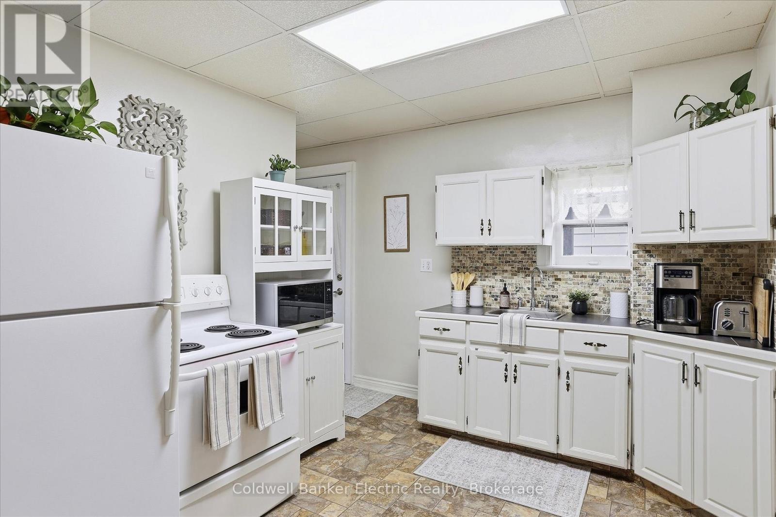 461 Murray Street, Peterborough, Ontario  K9H 2T7 - Photo 10 - X13848304
