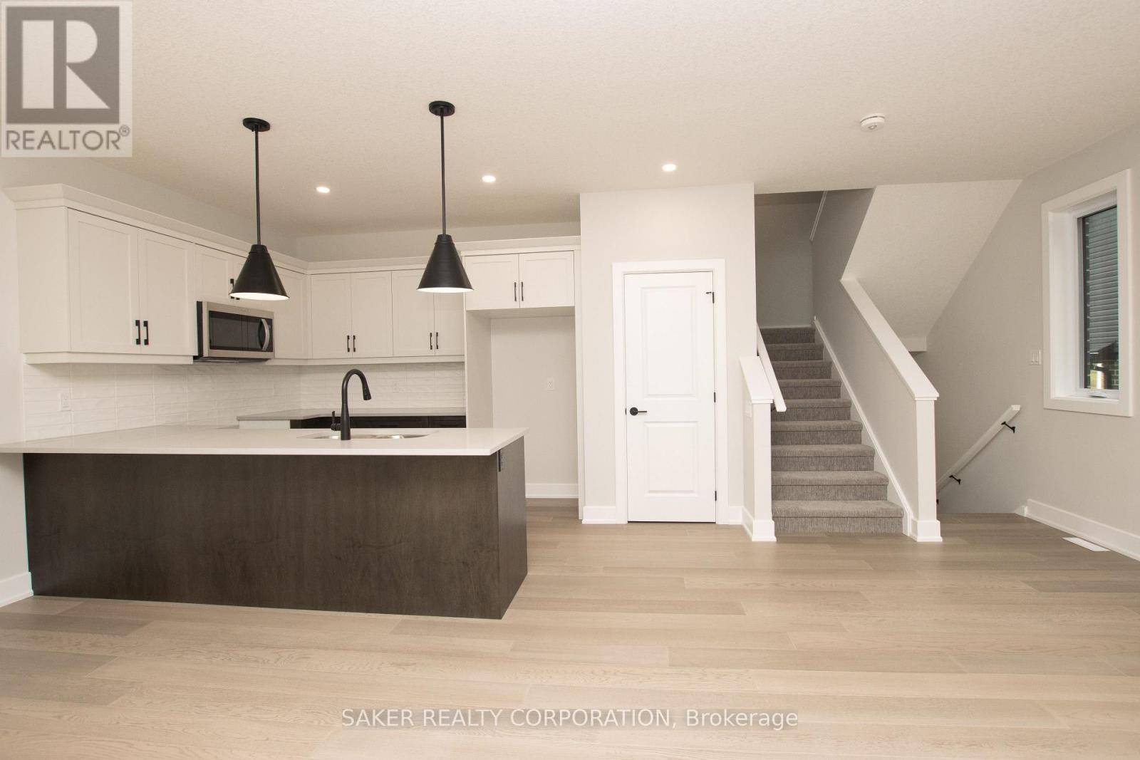 581 Regent Street, Strathroy-Caradoc, Ontario  N0L 1W0 - Photo 11 - X13848388