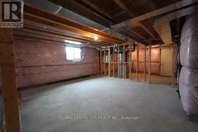 7290 Silver Creek Circle, London South, Ontario  N6P 0G9 - Photo 37 - X13848400