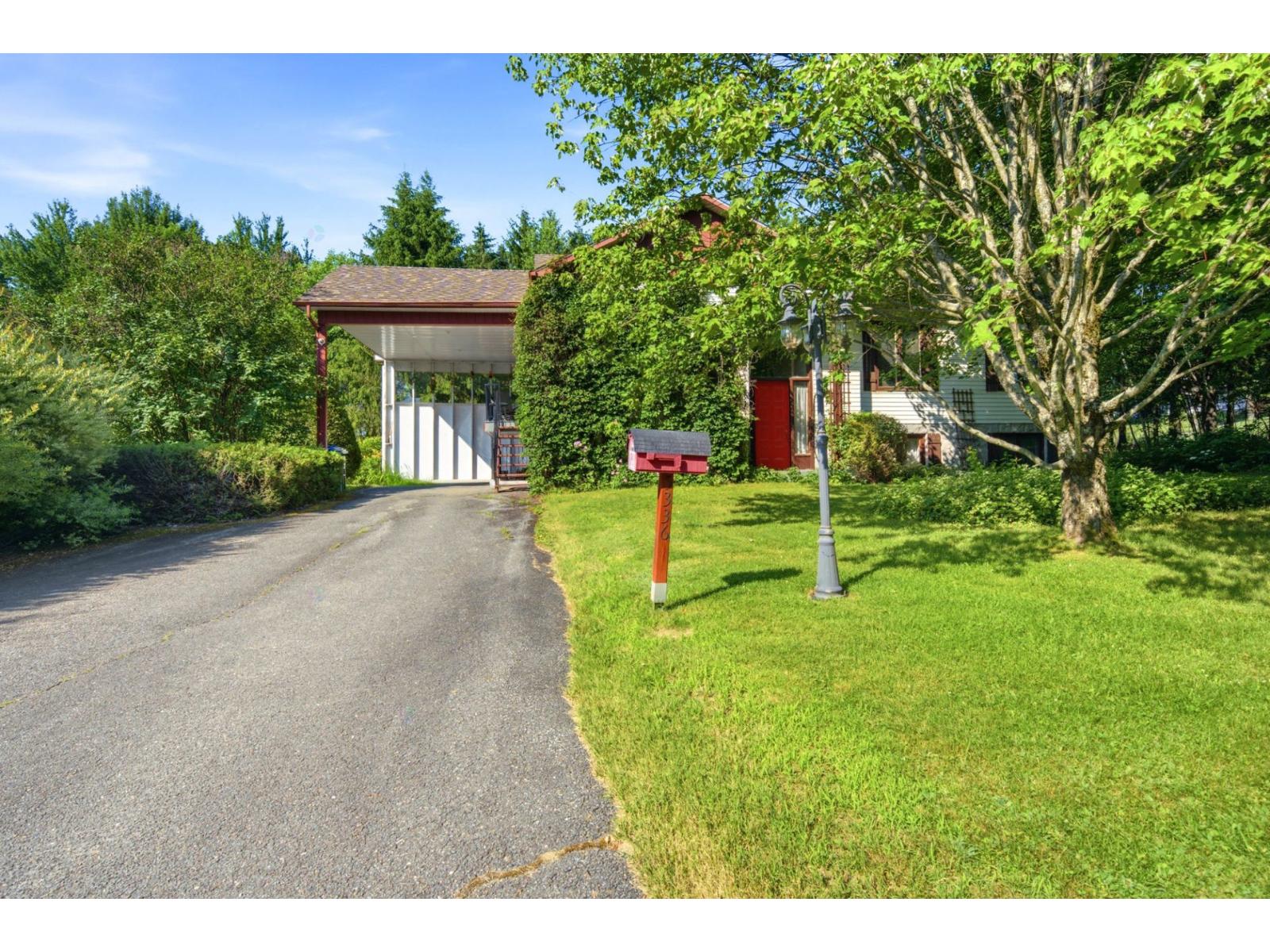 5336 Route 112 Ascot Corner Quebec Canada J0B1A0 5
