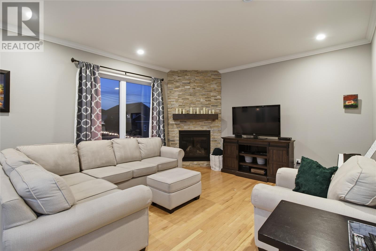 14 Sugarpine Crescent, St Johns, Newfoundland & Labrador  A1H 0K9 - Photo 13 - 1303801