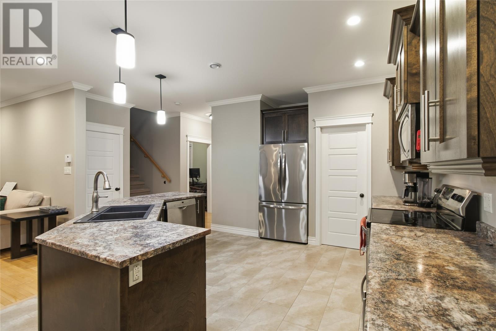 14 Sugarpine Crescent, St Johns, Newfoundland & Labrador  A1H 0K9 - Photo 6 - 1303801