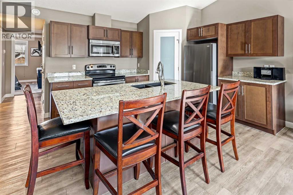 13204, 2781 Chinook Winds Drive SW