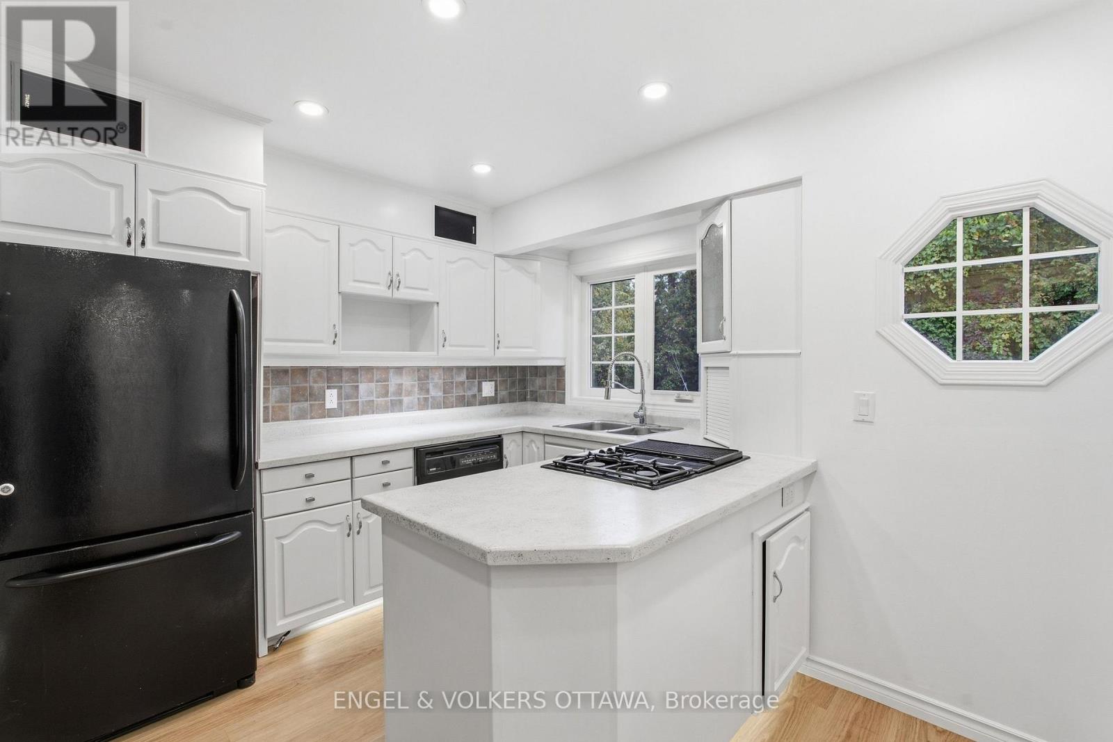 5293 Mclean Crescent, Ottawa, Ontario K4M 1G1 - Photo 20 - X13848136